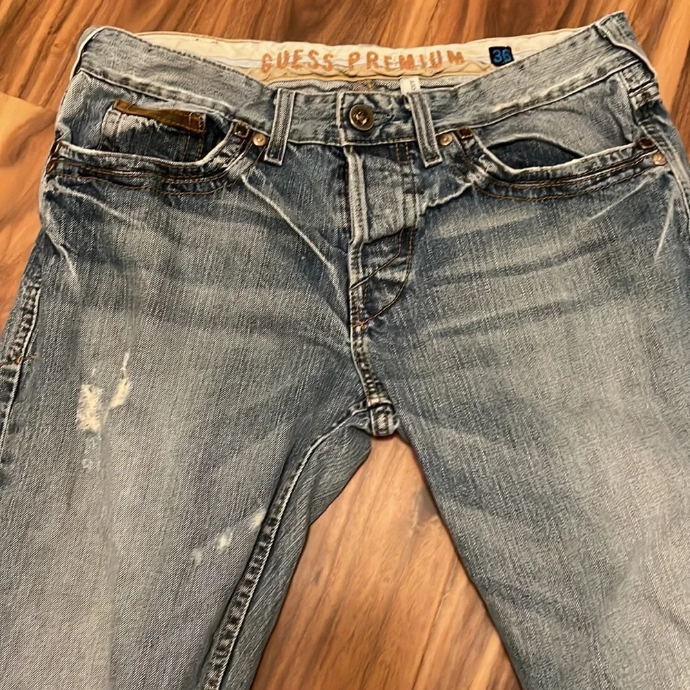 GUESS Premium Falcon Boot Cut 36 Denim Blue Jeans Pockets Buttons belt loops - Picture 3 of 8